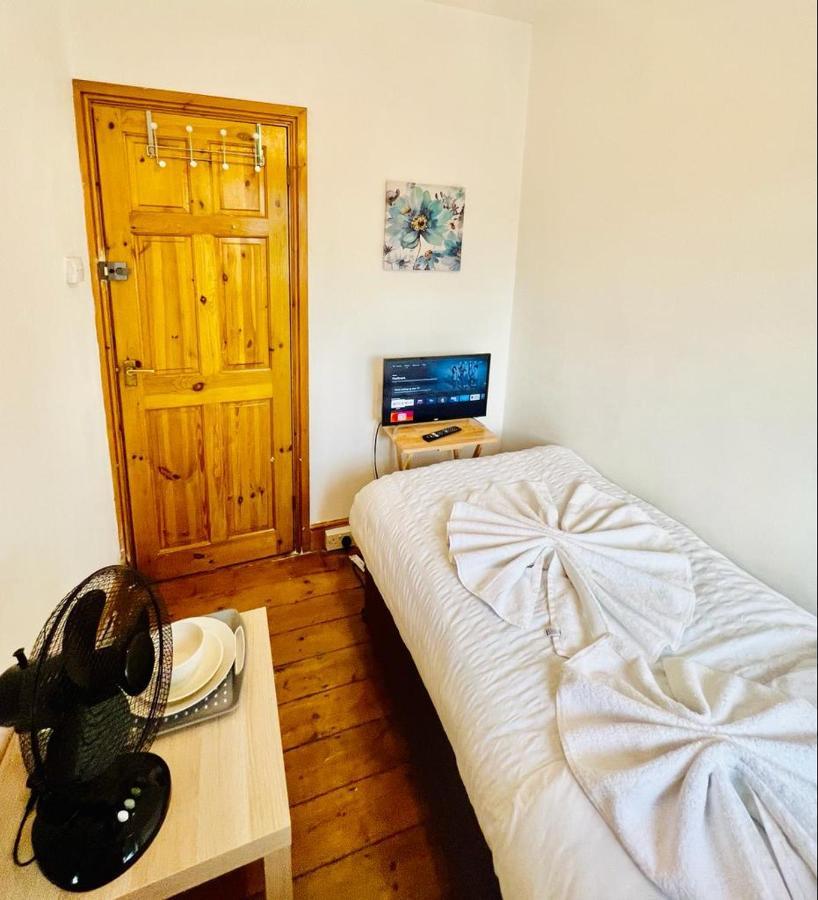Room With Single Bed 런던 외부 사진