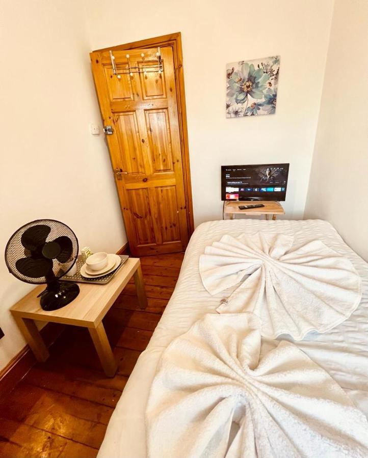 Room With Single Bed 런던 외부 사진
